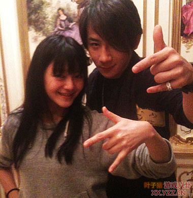图揭誓死也要装嫩的大龄女星