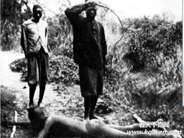 实拍各国古代脱裤子打屁股的笞刑现场 最没尊严的刑罚(组图20P)